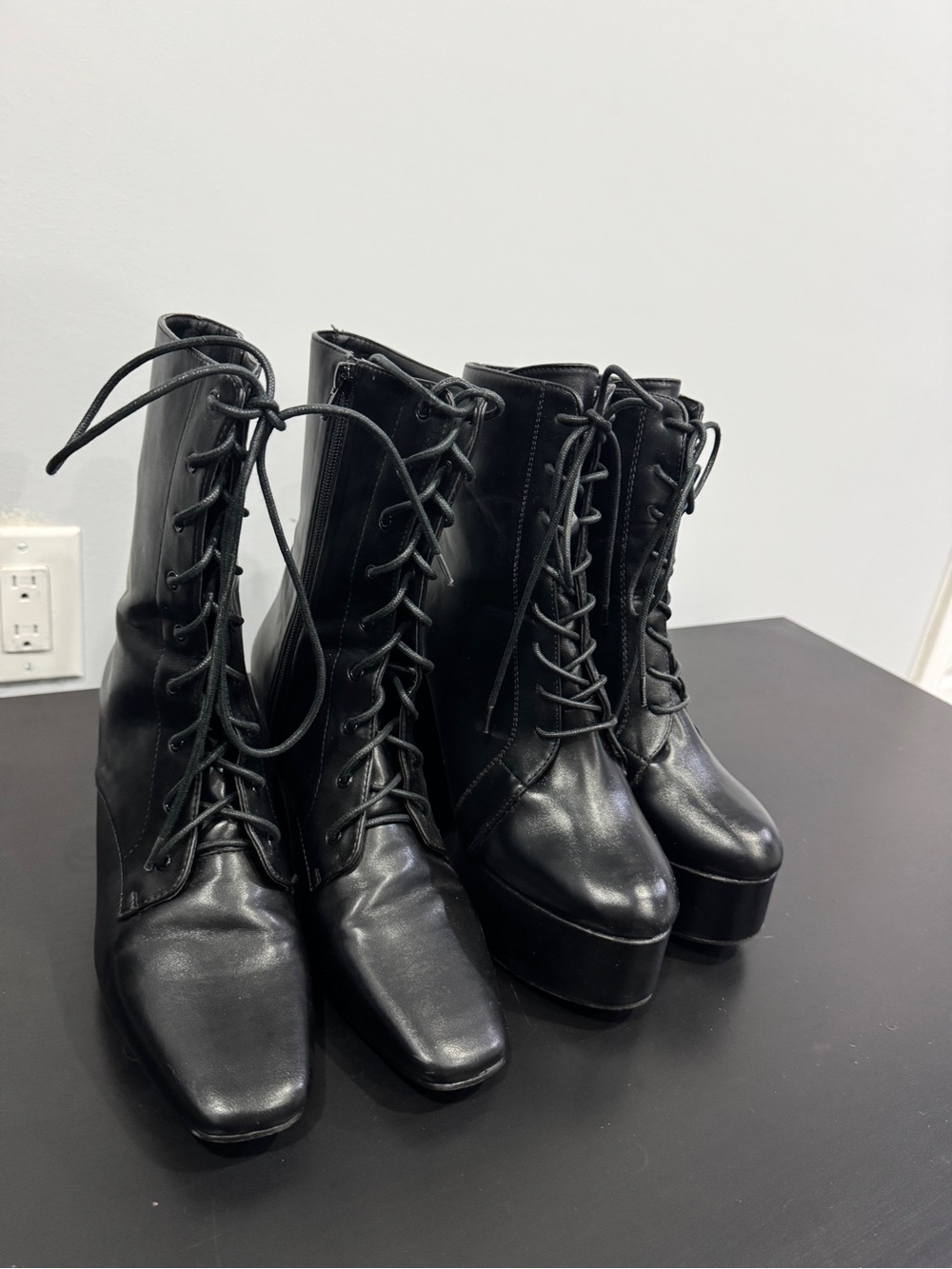 Women's Black Lace-Up Platform Boots Lot